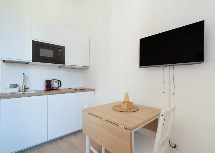 Guesthost - Comfy Ca' Granda Mm5 * Milan